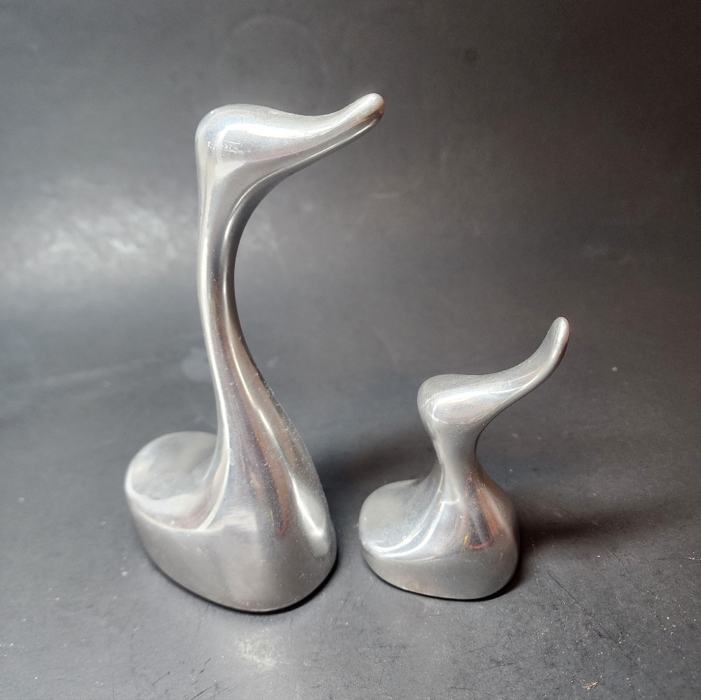 Hoselton Sculpture Geese Collection set of 2, Signed